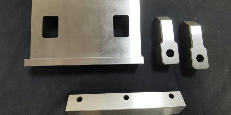 Stainless steel parts for turning and milling